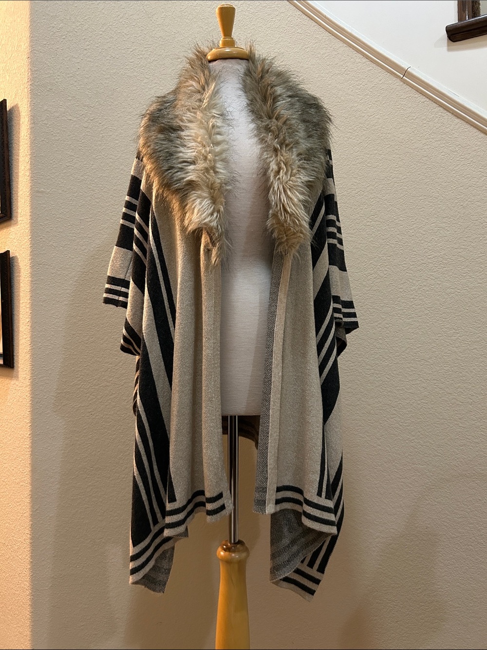 Merona Beige & Black Striped Faux Fur Trim Cape